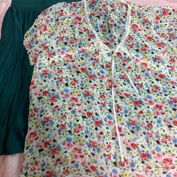 하구미st 꽃블라우스