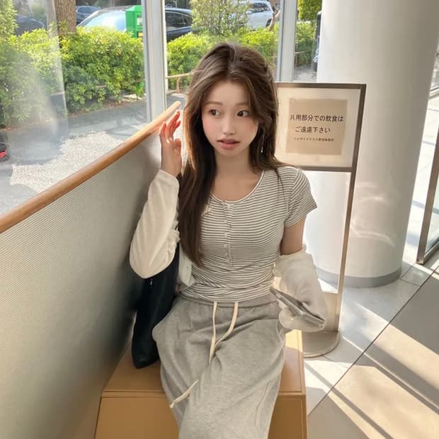 영앤리치 스프라이트 반팔티