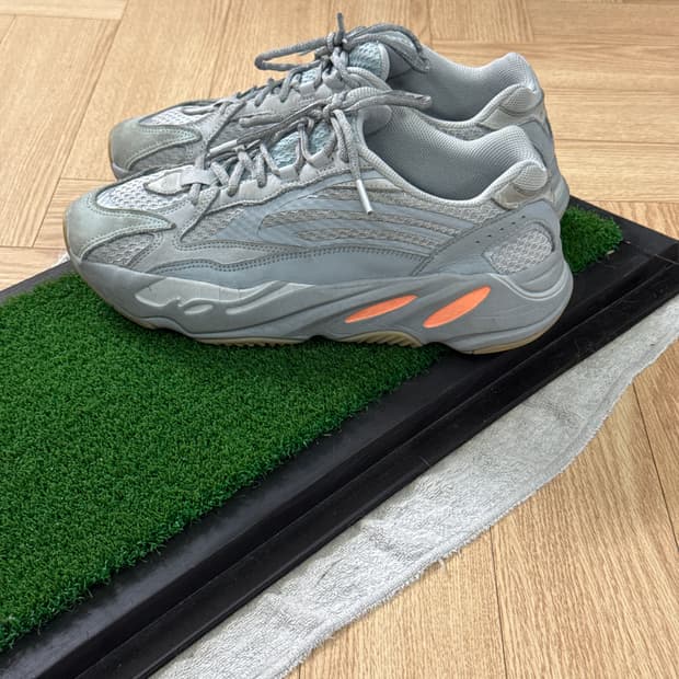 이지 700 V2 이너시아 280