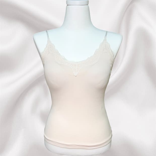 딸기우유 레이스 슬리브리스 나시