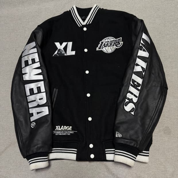 뉴에라 x 엑스라지 NBA LA레이커스 바시티 자켓