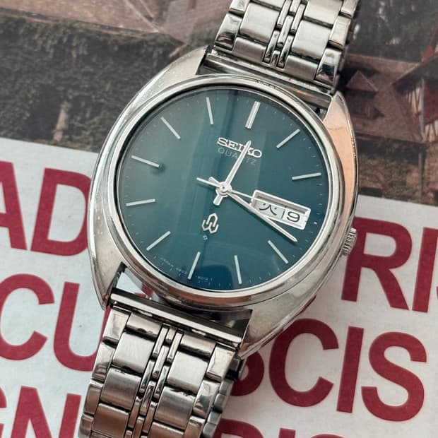 Seiko 세이코 쿼츠 딥블루 Day-Date 1976