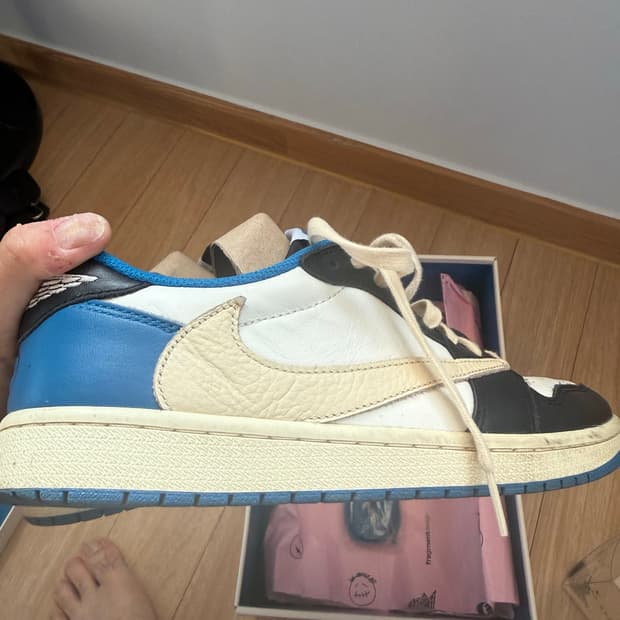 조던 트레비스 스캇 프라그먼트 조던 1 270