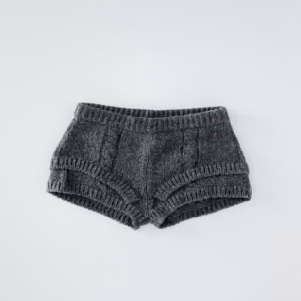 울리카상투스 로프 니트 쇼츠 차콜