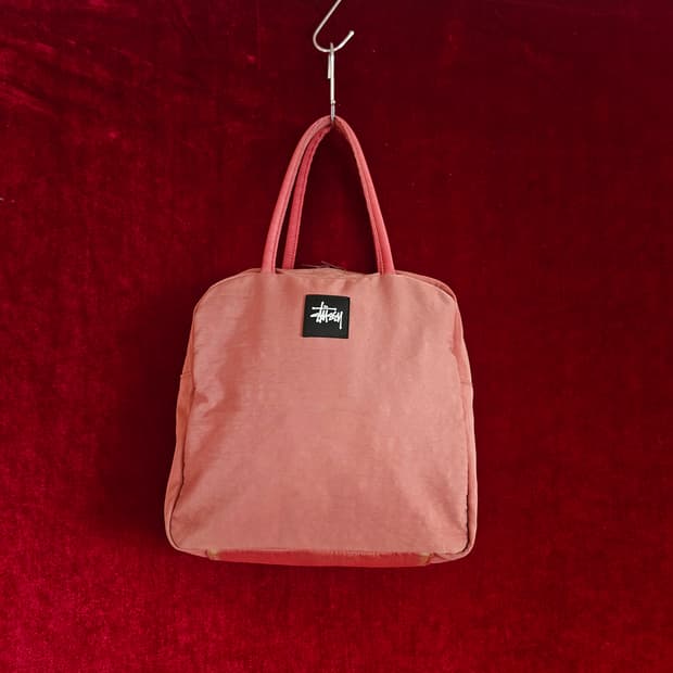 스투시(STUSSY) Dreya Bowler 토트백