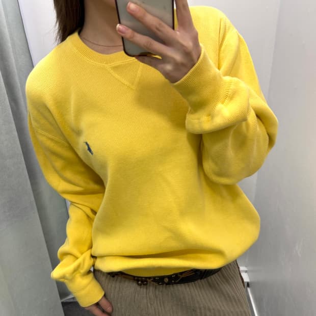 폴로 옐로우 니트