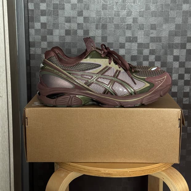 ASICS UB7-S GT-2160