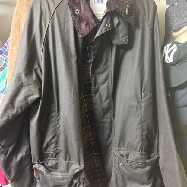 바버 뷰포트 올리브 왁스 자켓 40