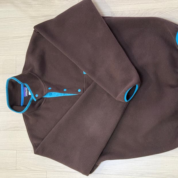 파타고니아 신칠라 옵시디엄 플럼 L 105사이즈