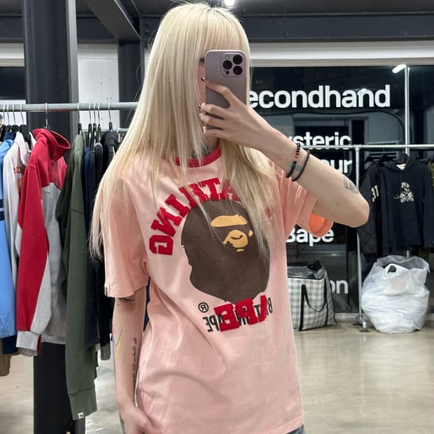 베이프 핑크 컬리지 패치 사루 반팔티