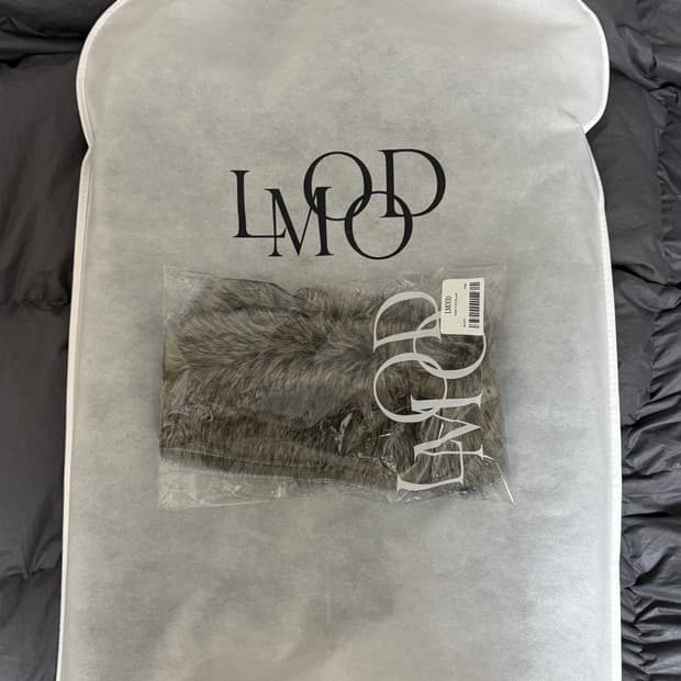 [48] 엘무드 호크 퍼 카라 코듀로이 트러커 자켓 블랙