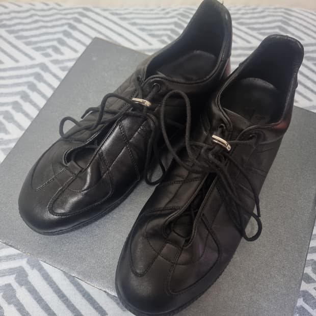 데베시용 DV RACING TRAINERS 01 / 270size