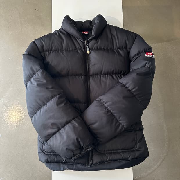 디젤 로고 푸퍼 패딩자켓