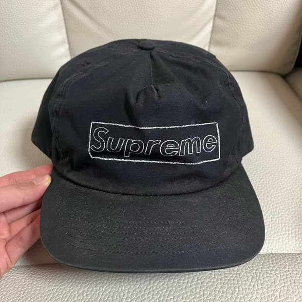 Supreme cap