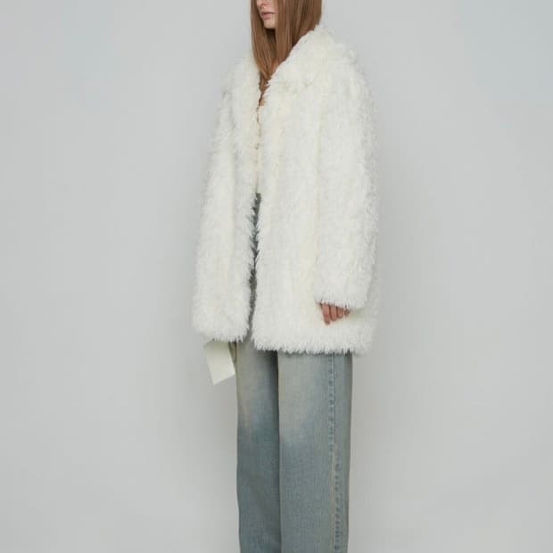 로우타이드 쉐기 퍼 코트