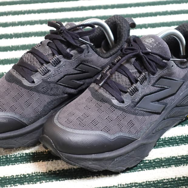 뉴발란스 이에로v9 260 블랙