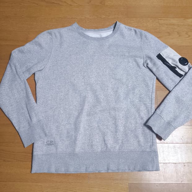 [105] C.P COMPANY 맨투맨