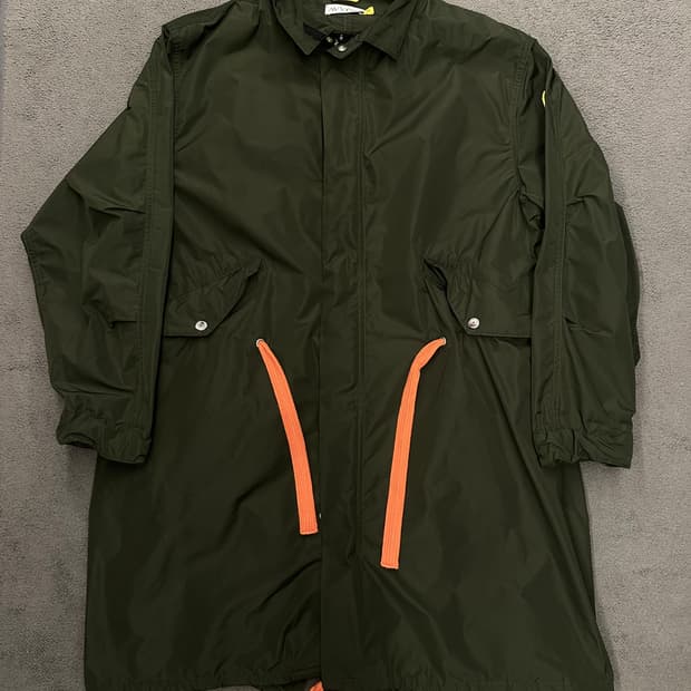 아비쏘 피쉬테일 바람막이 자켓 처분 