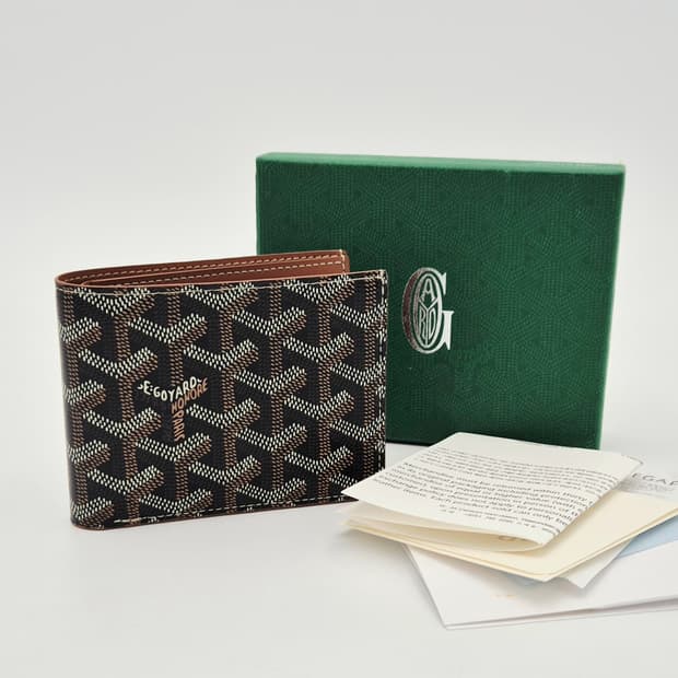 고야드 GOYARD의 클래식 반지갑 Victoire 8CC