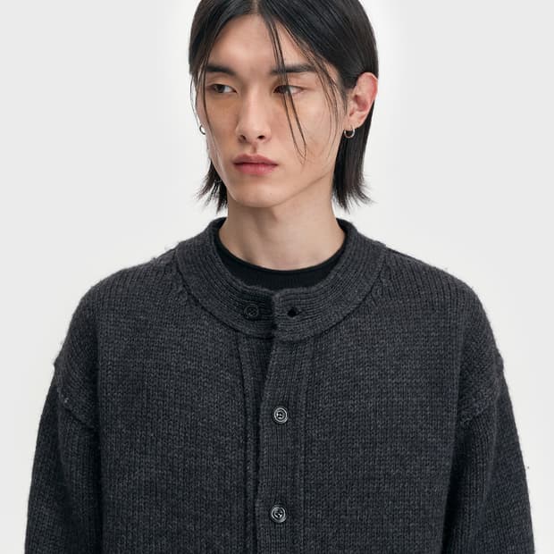 벨리에 아카이브 크루넥 가디건 판매 정가 23.1만 판매