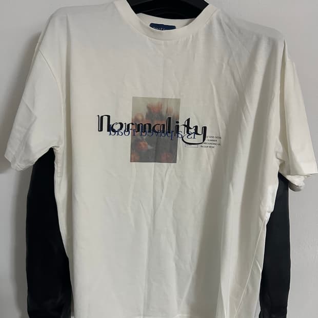 트립르센스 프린팅 반팔티 L 새상품