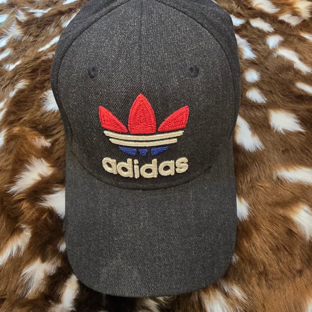 아디다스(Adidas) 오리지널스 트레포일 스냅백 캡모자