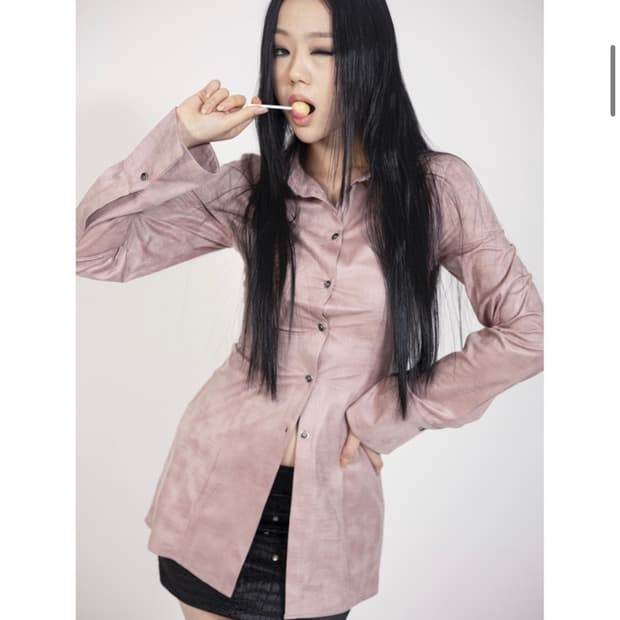 달링유어베드 핑크 스웨이드 셔츠 블라우스 + 블랙 파이톤 미니스커트