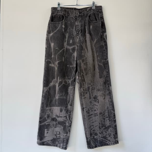 네스티킥 NASTYKICK 시티스케이프 브러쉬드 워싱 데님 팬츠 블랙