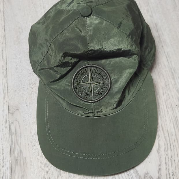 스톤아일랜드 나일론메탈 캡 M