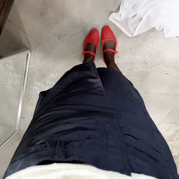 COMME DES GARCONS draped skirt navy