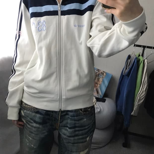 아디다스 연하늘 져지