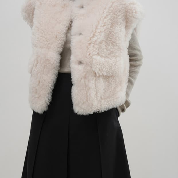 11am 제작 양털 베스트(아이보리/새상품)