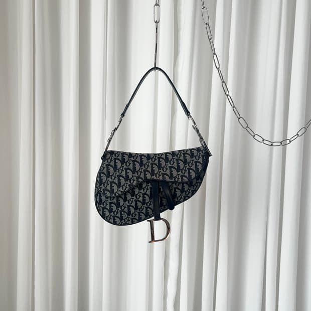 크리스찬 디올 2002 오블리크 새들백 