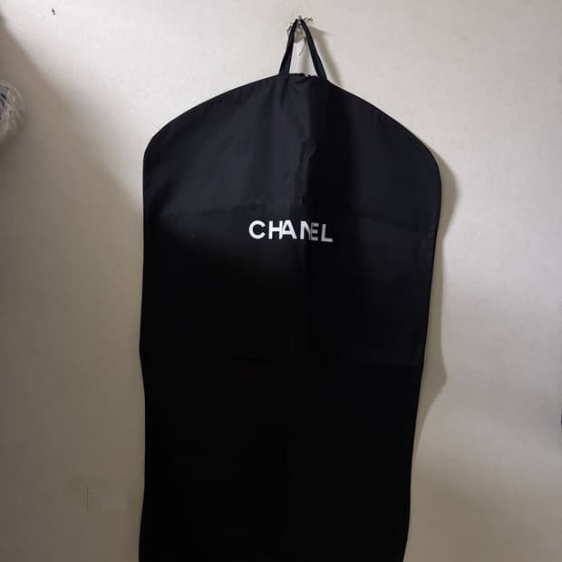 샤넬 의류 더스트백