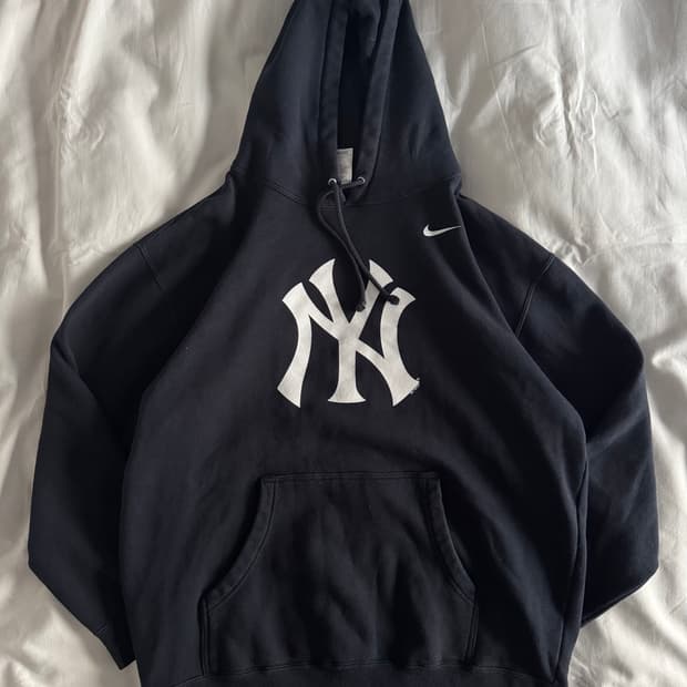 [L] 나이키 뉴욕 양키스 후드 블랙
