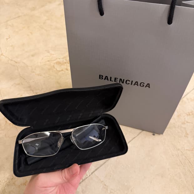 발렌시아가 선글라스 bb0416s