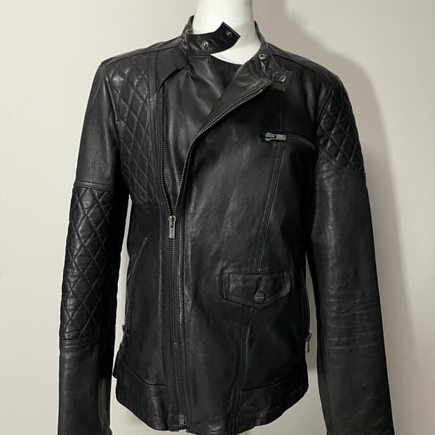 00‘s 정욱준 고트스킨 사선 바이커 자켓 