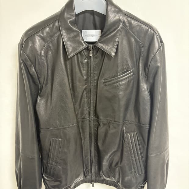 [3] 해칭룸 스티치드 볼륨 레더 자켓 블랙