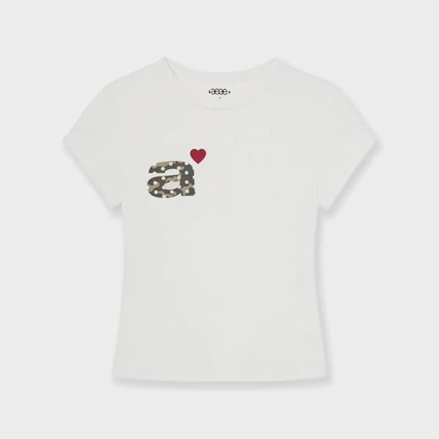 에이이에이 DOT SMALL LETTER TEE 카모 도트