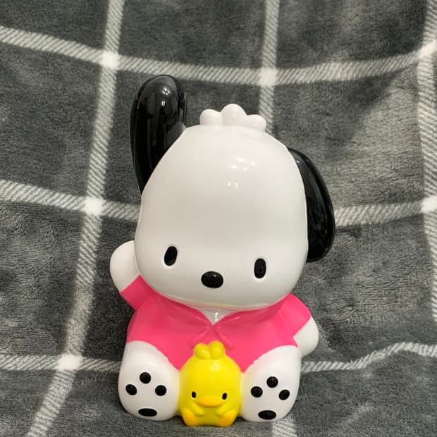 산리오 2019 고전 포차코 저금통