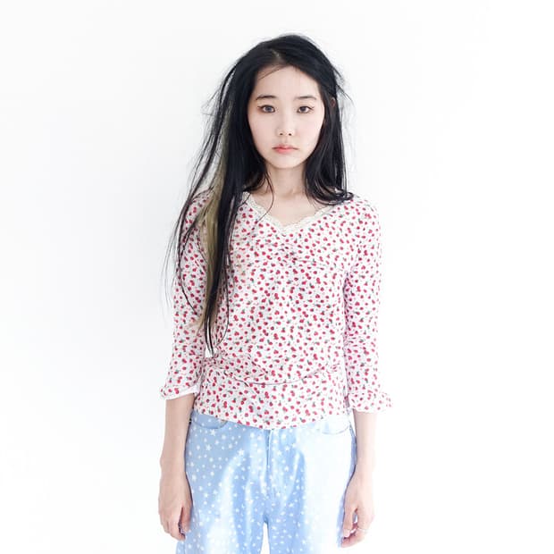 little strawberry lace top (ivory)
