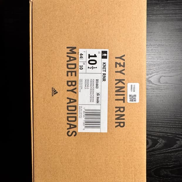 Adidas Yeezy Knit RNR Fade Onyx (285)