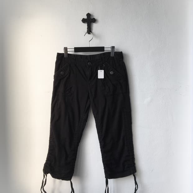 Shirring point capri pants