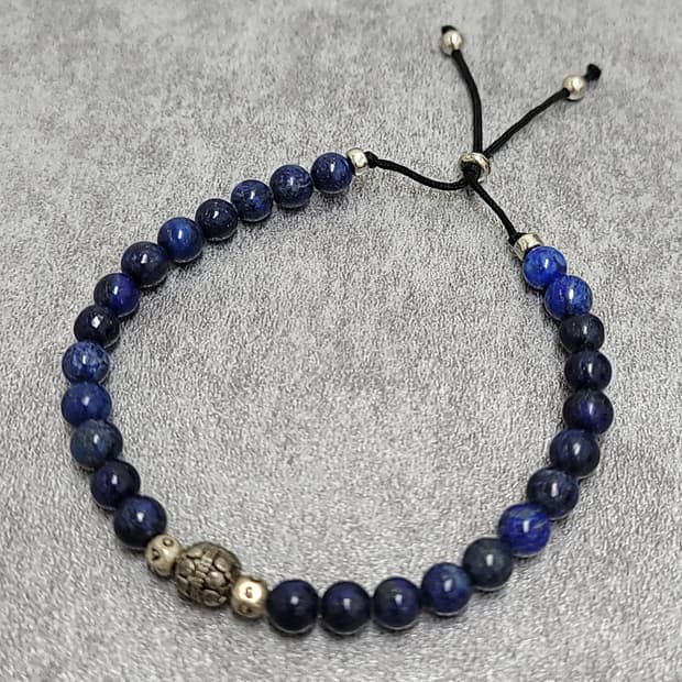 lapis lazuli bracelet 