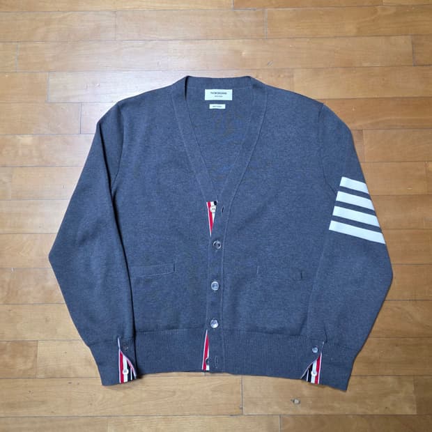 [2,새상품급]25ss 톰브라운 밀라노스티치 가디건