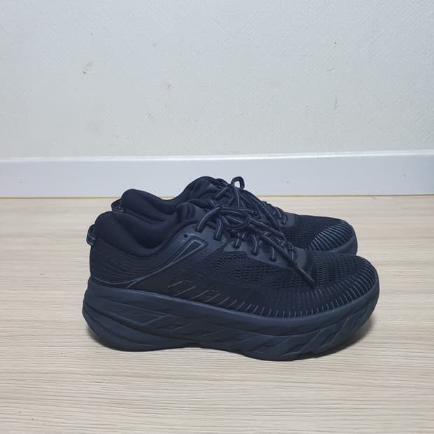 호카 오네오네 본디 7 블랙 260