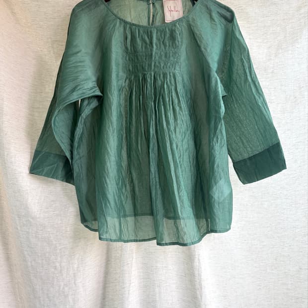Sybilla blouse 시빌라 블라우스