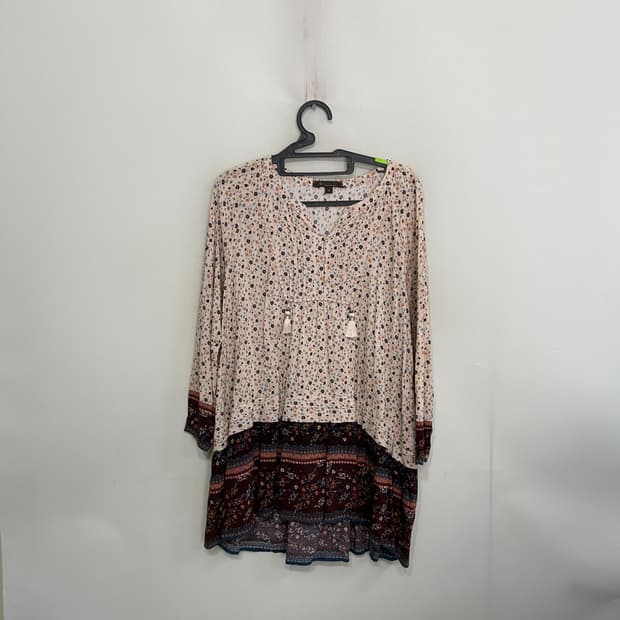 써스데이아일랜드 플라워 블라우스 55