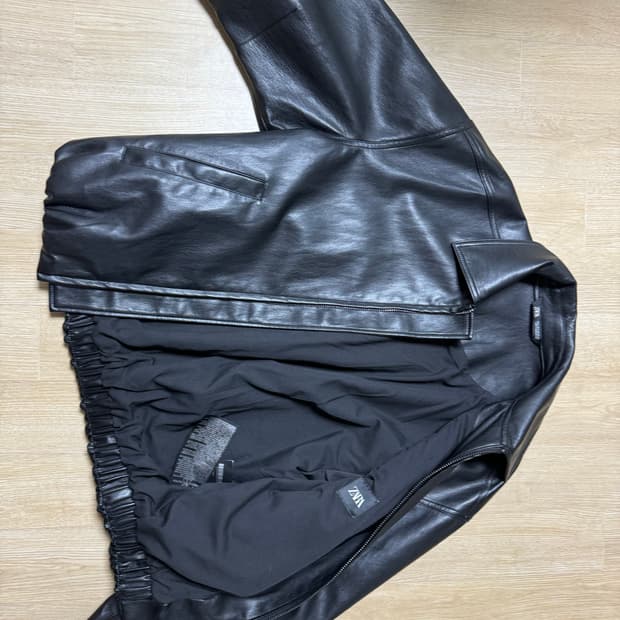 자라 레더자켓 새상품