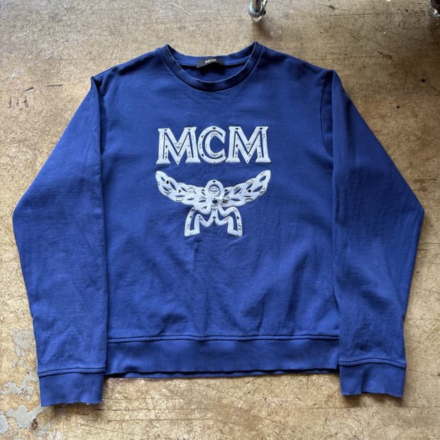 MCM 시그니처 맨투맨